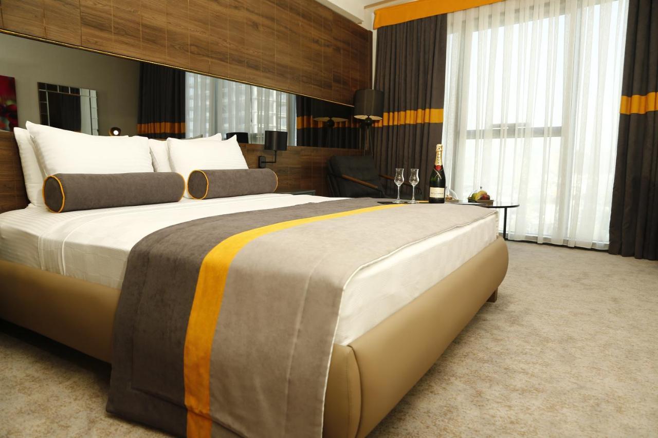 Noax Hotel 梅尔辛 外观 照片