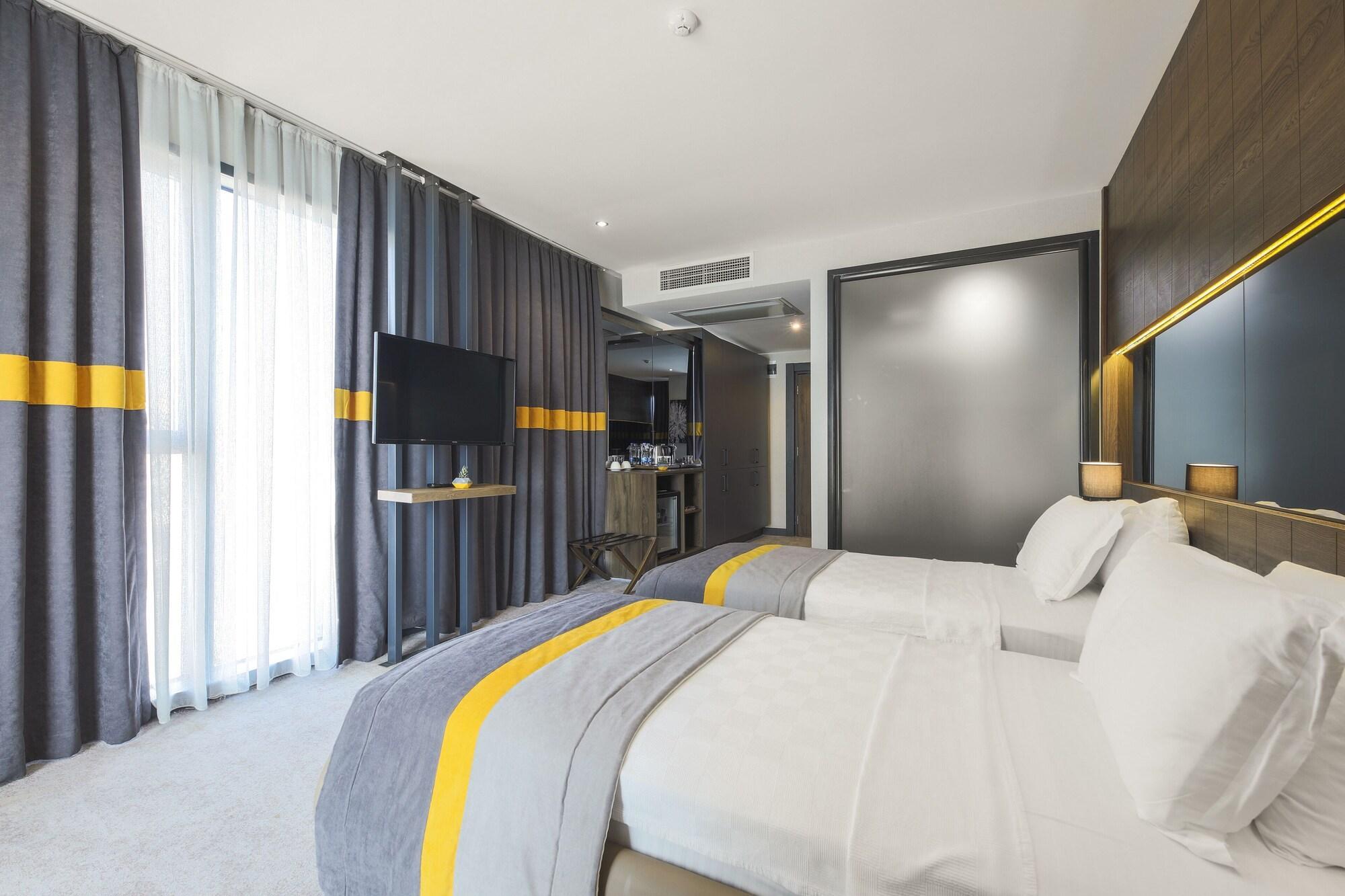 Noax Hotel 梅尔辛 外观 照片